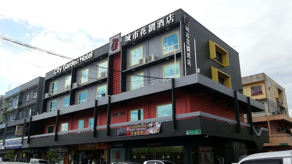 City Garden Hotel 타와우 외부 사진