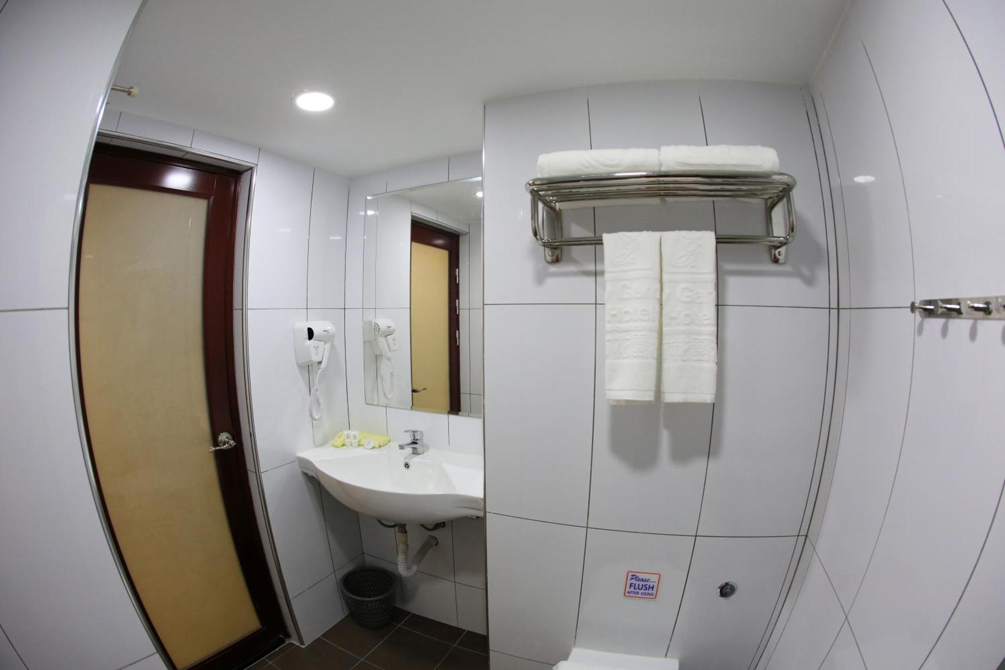 City Garden Hotel 타와우 객실 사진