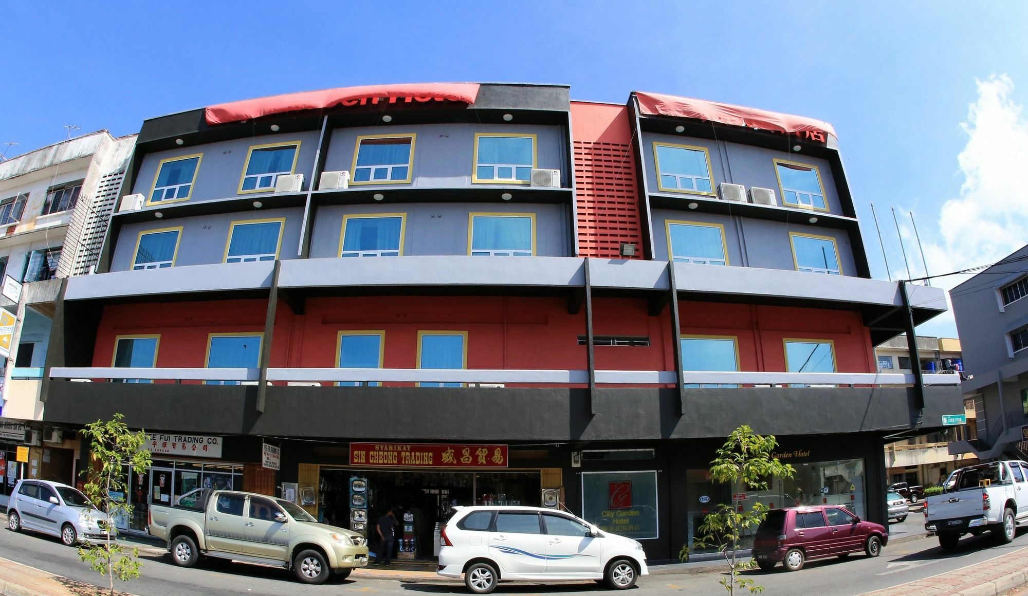 City Garden Hotel 타와우 외부 사진